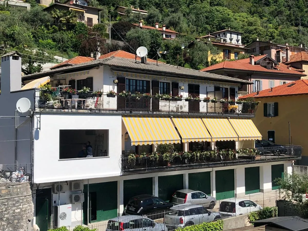 Liza'S Suite'S - Room'S With A View 萨拉科玛希娜 意大利